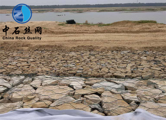 護(hù)岸格賓石籠